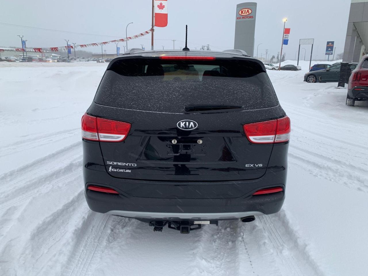 2016 Kia Sorento EX Photo4