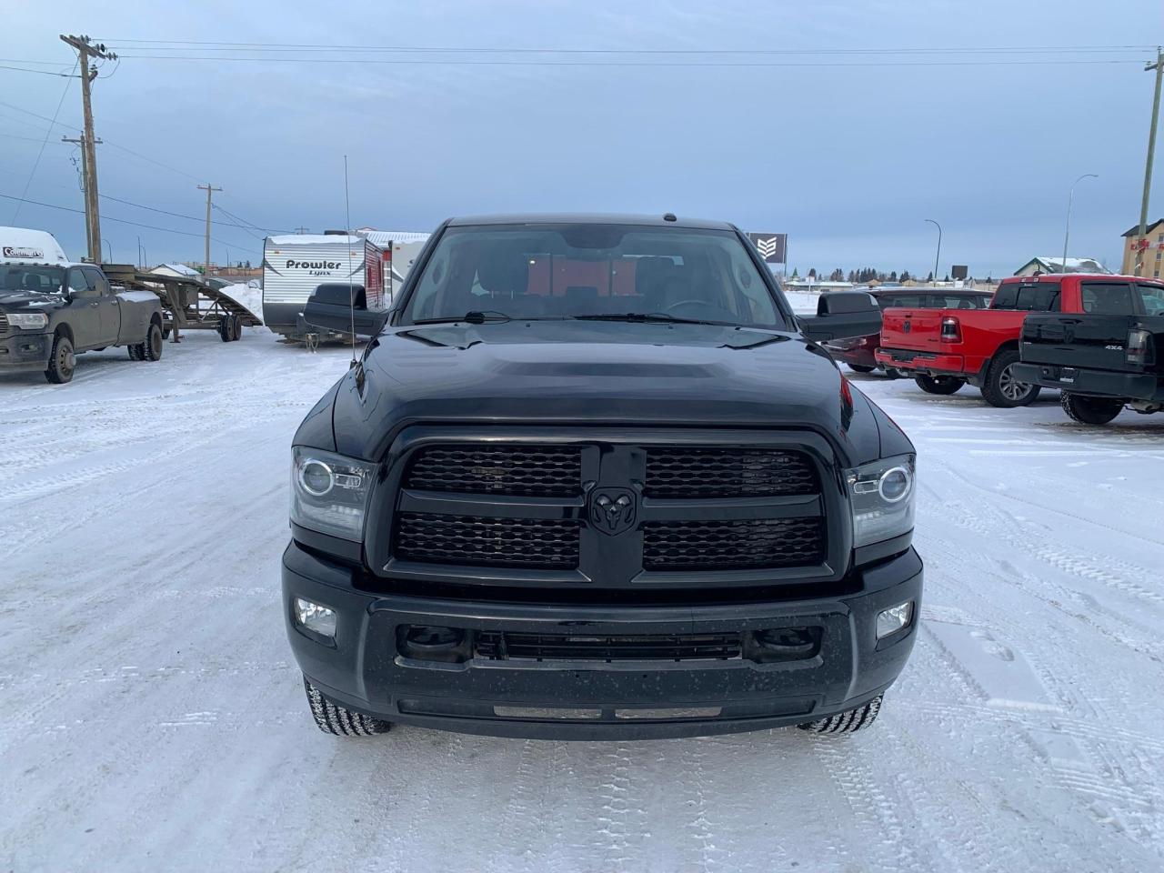 2014 RAM 2500 Laramie Photo2