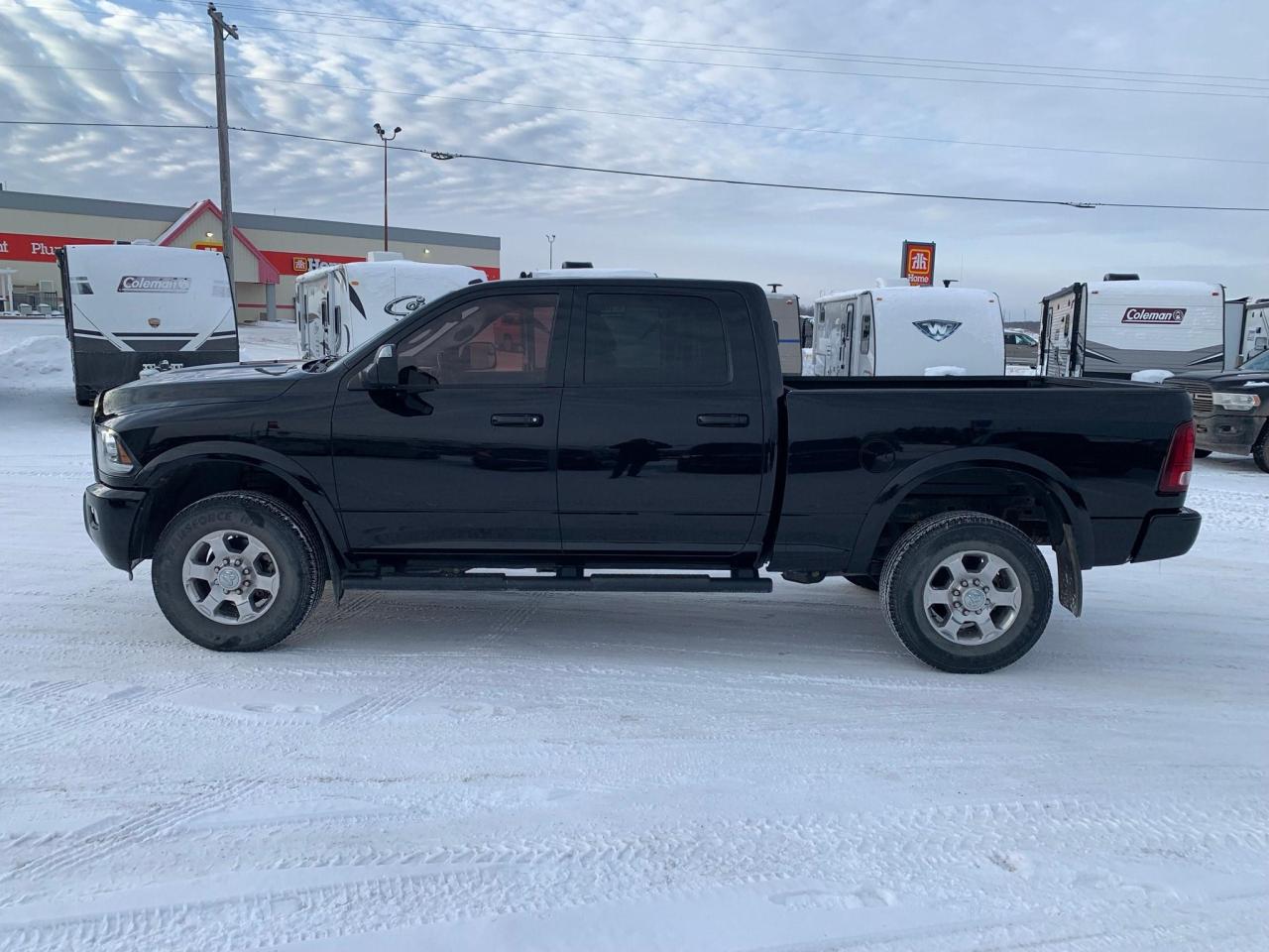 2014 RAM 2500 Laramie Photo3