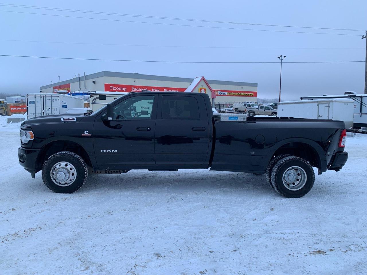 2019 RAM 3500 Big Horn Photo3