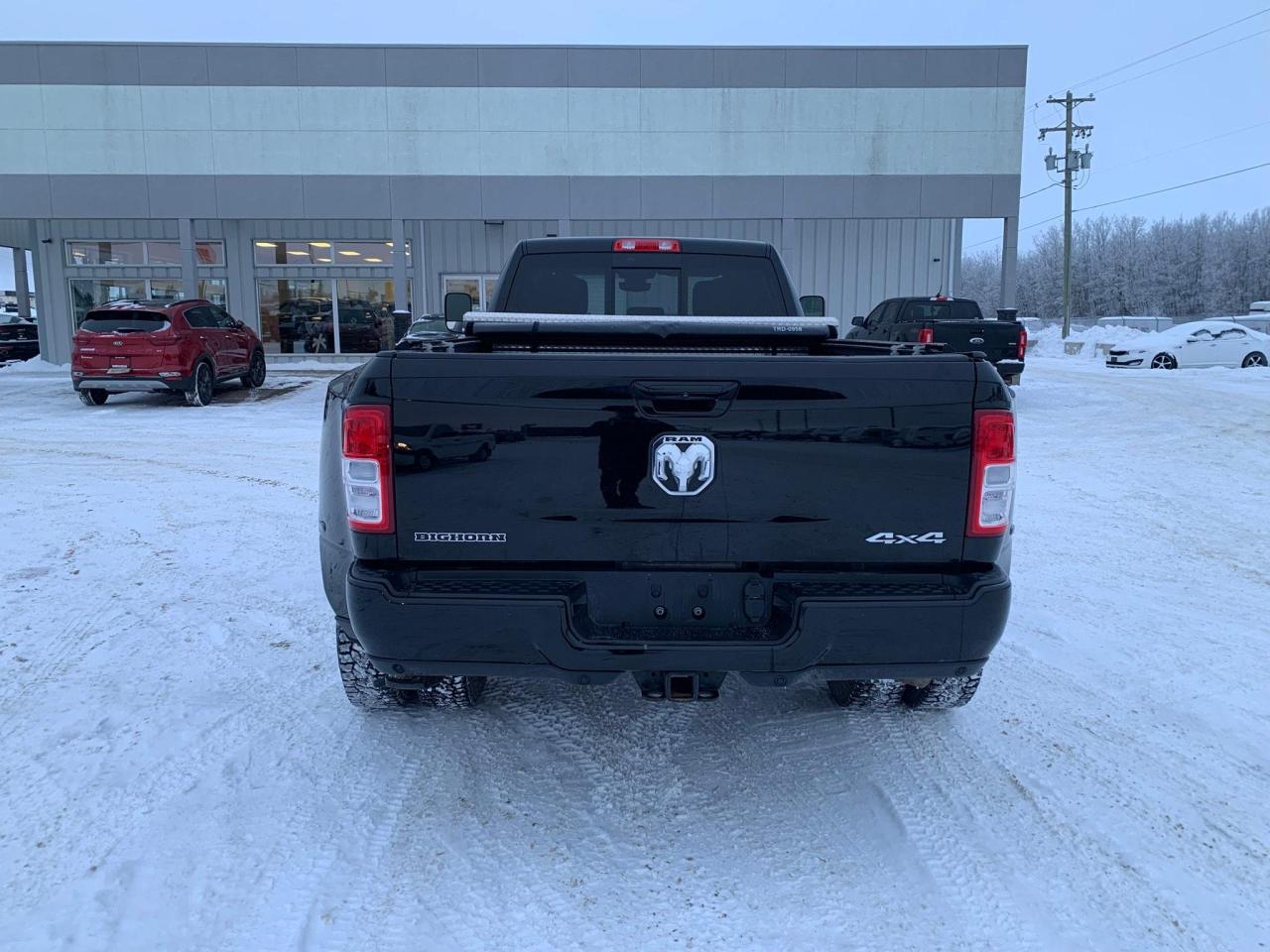 2019 RAM 3500 Big Horn Photo4