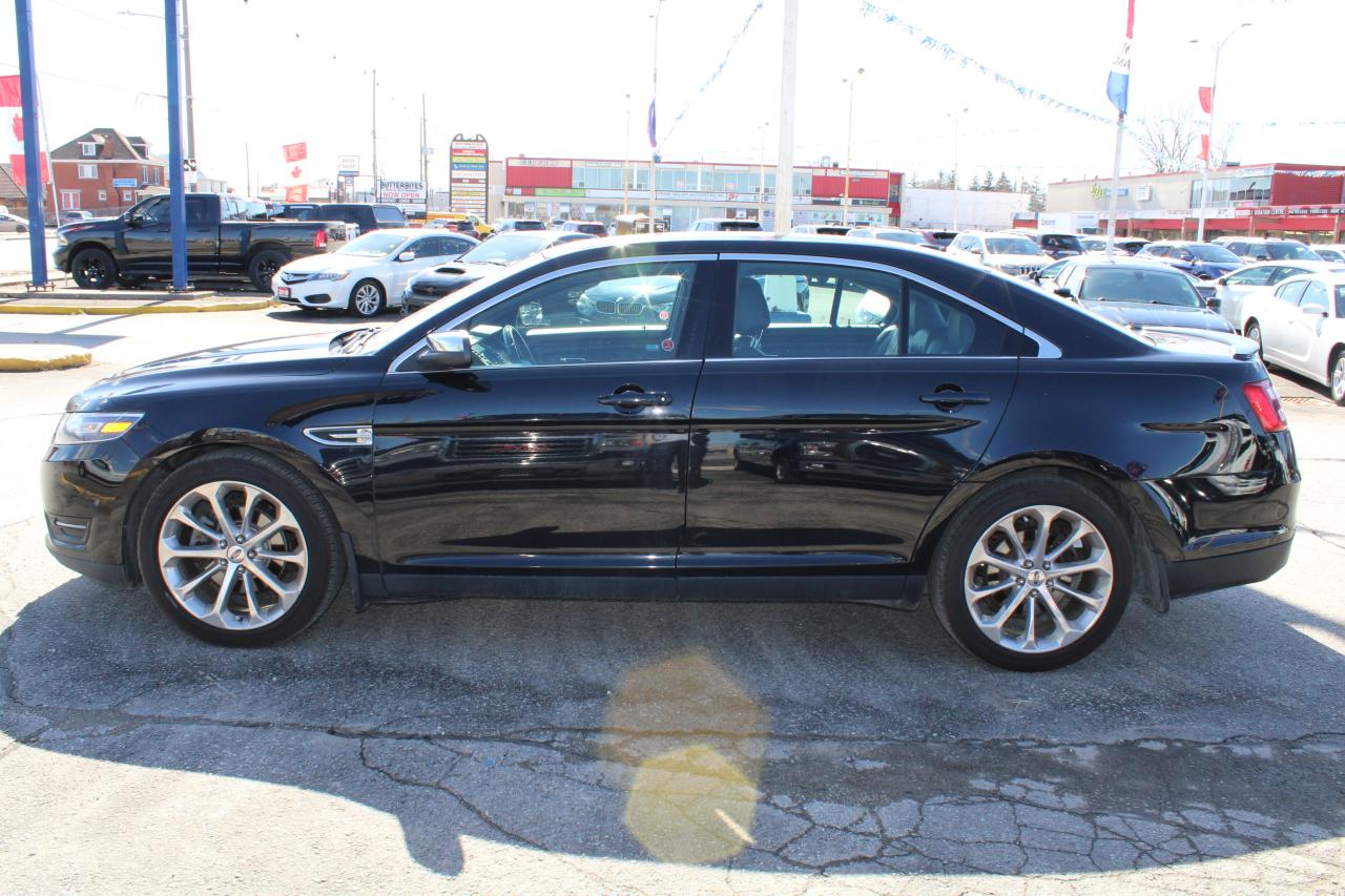 Used 2016 Ford Taurus TECH NAV LEATHER SUNROOF WE FINANCE ALL CREDIT! for sale in London, ON