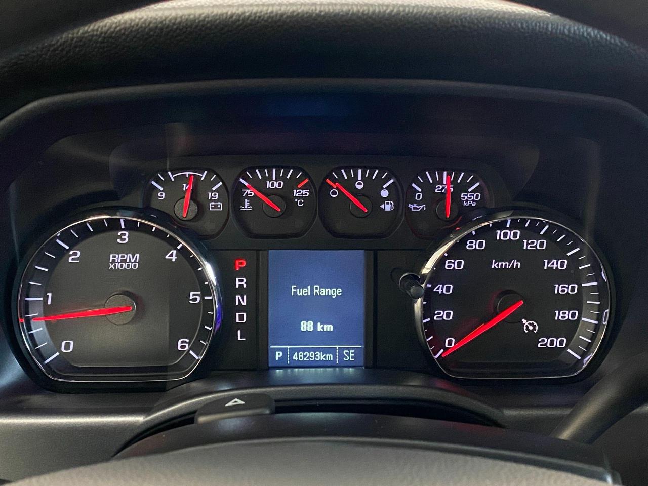 2018 Chevrolet Silverado 1500 Custom 4x4 5.3L V8+RemoteStart+Xenons+CLEAN CARFAX - Photo #17
