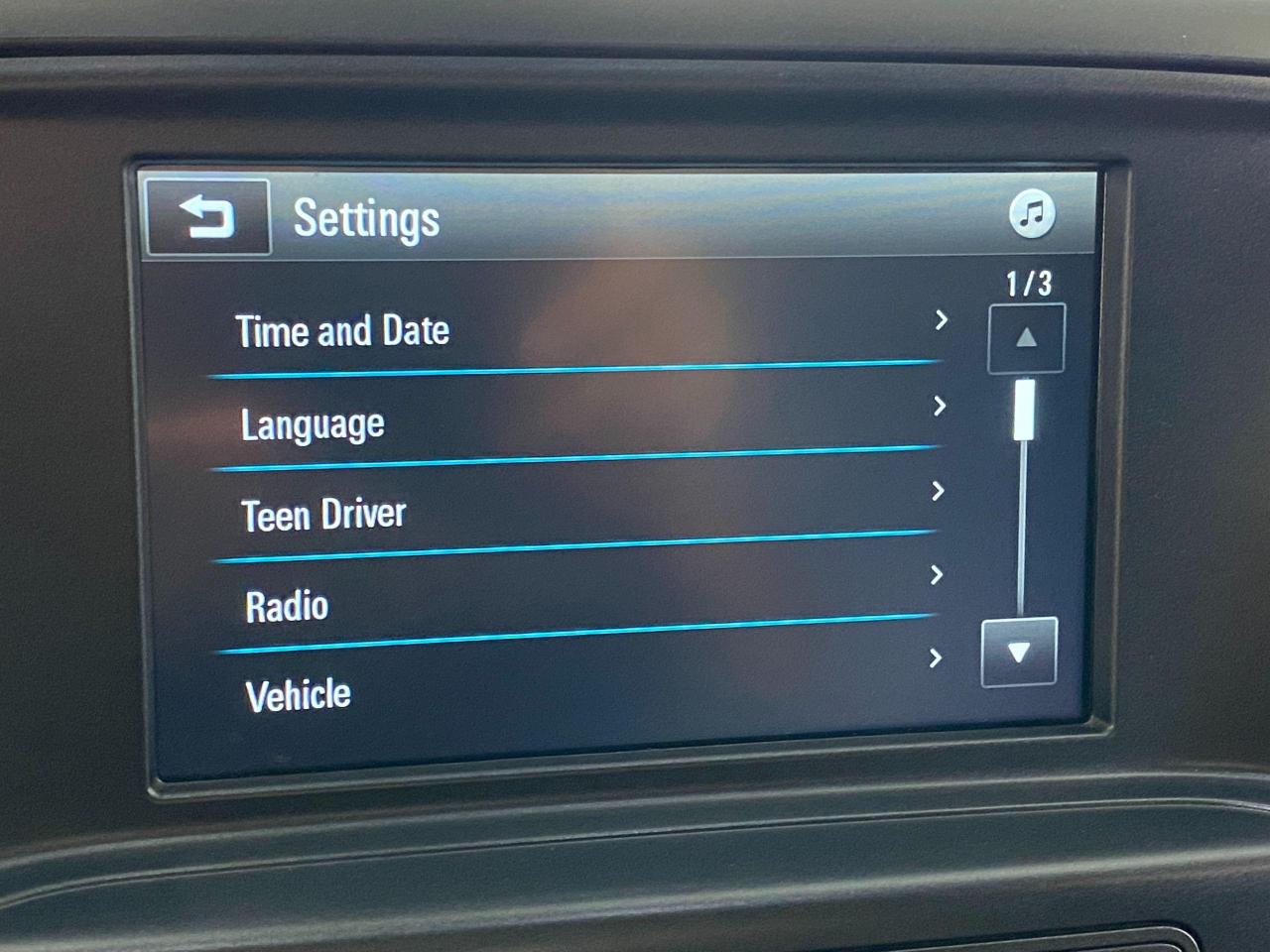 2018 Chevrolet Silverado 1500 Custom 4x4 5.3L V8+RemoteStart+Xenons+CLEAN CARFAX Photo96