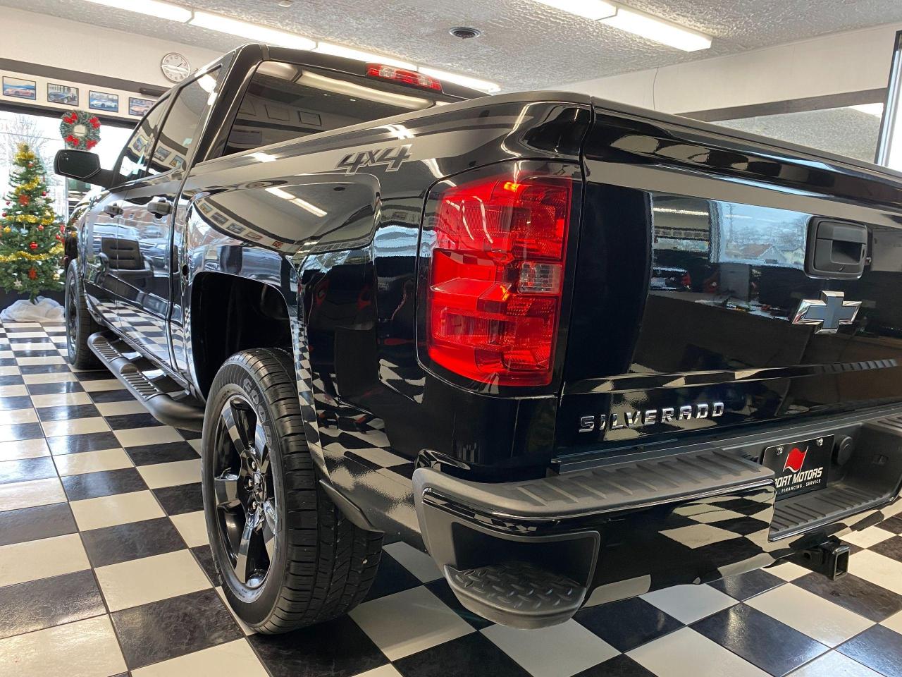 2018 Chevrolet Silverado 1500 Custom 4x4 5.3L V8+RemoteStart+Xenons+CLEAN CARFAX Photo101