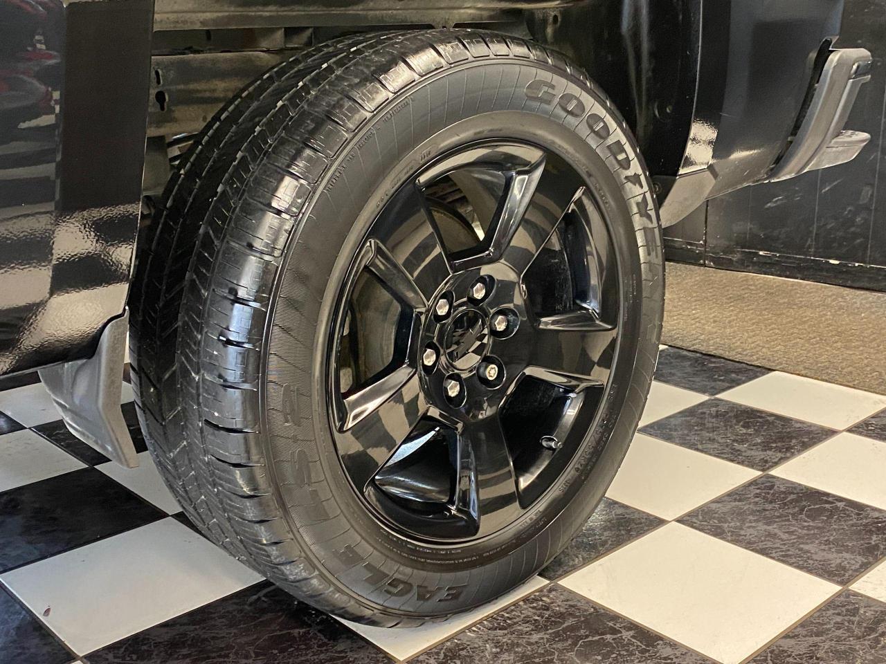 2018 Chevrolet Silverado 1500 Custom 4x4 5.3L V8+RemoteStart+Xenons+CLEAN CARFAX Photo115