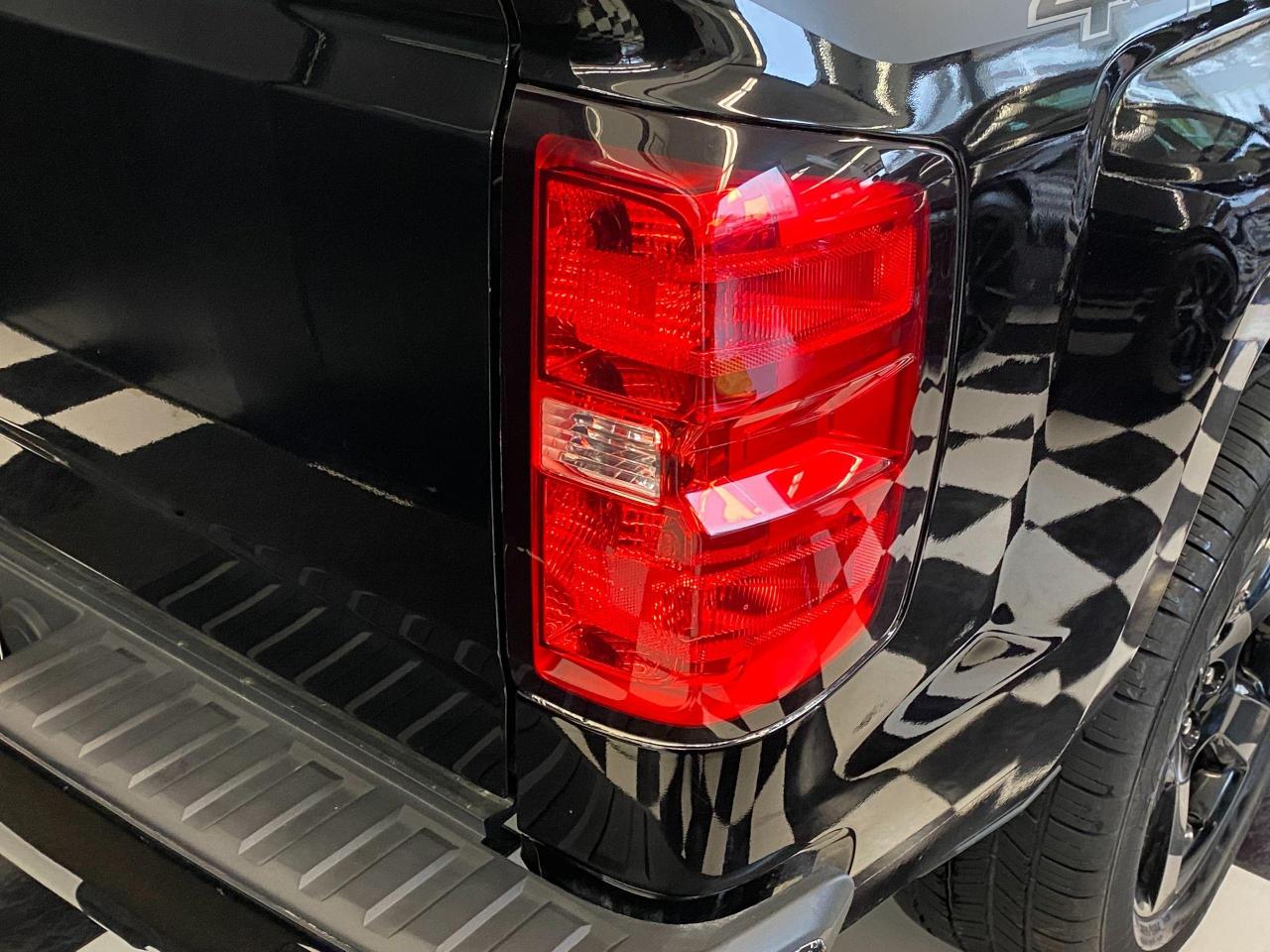 2018 Chevrolet Silverado 1500 Custom 4x4 5.3L V8+RemoteStart+Xenons+CLEAN CARFAX - Photo #62