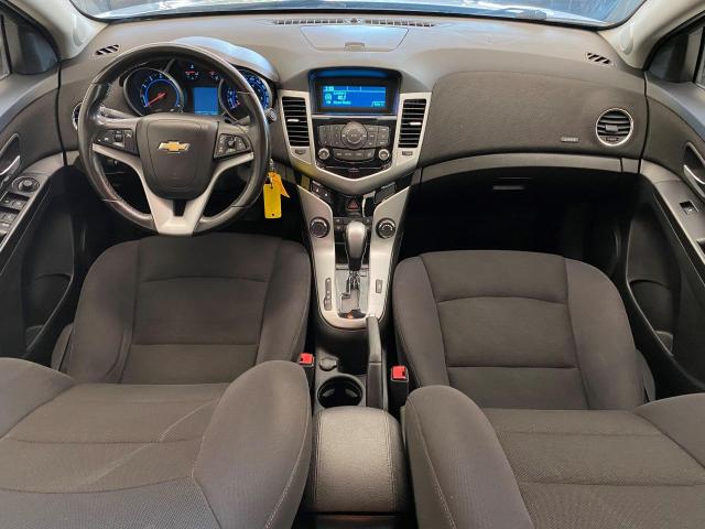 2013 Chevrolet Cruze LT Turbo+Bluetooth+Power Options+CLEAN CARFAX Photo8