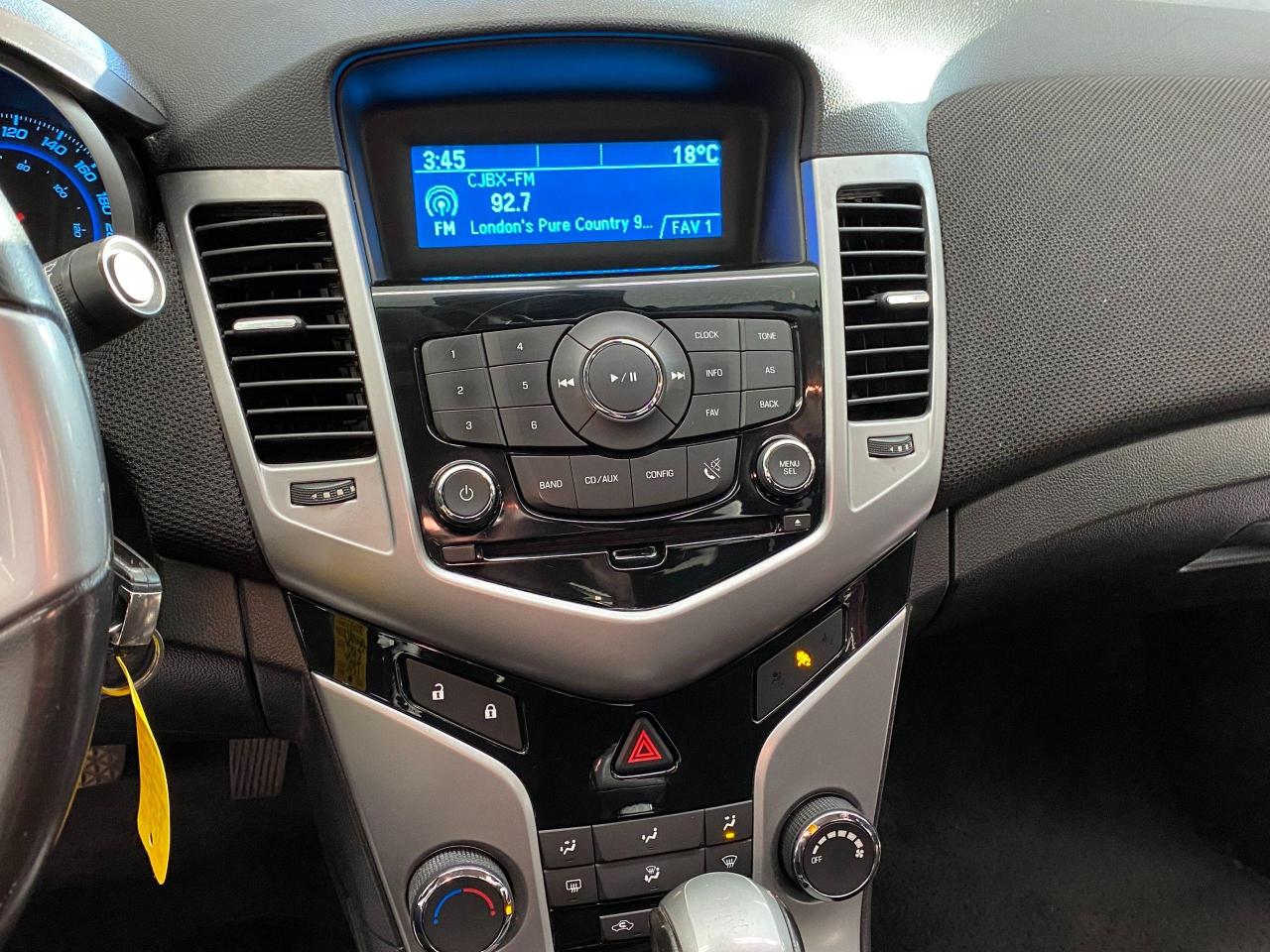 2013 Chevrolet Cruze LT Turbo+Bluetooth+Power Options+CLEAN CARFAX - Photo #9