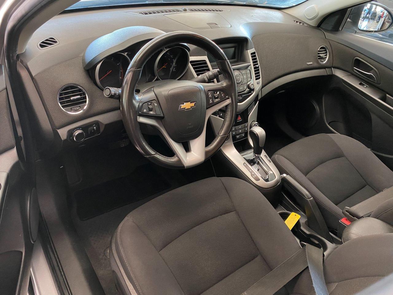 2013 Chevrolet Cruze LT Turbo+Bluetooth+Power Options+CLEAN CARFAX - Photo #15