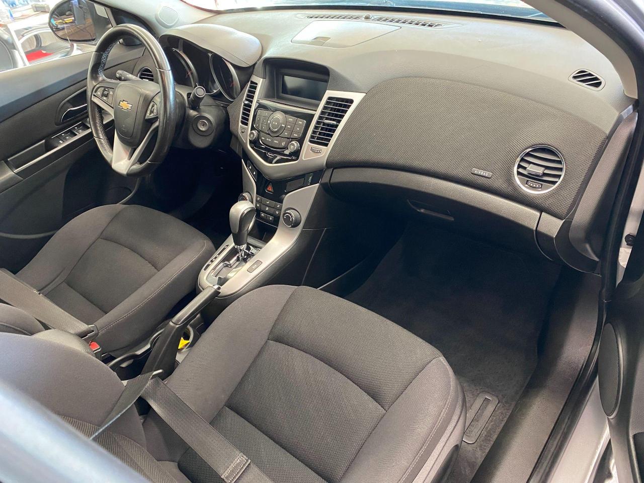 2013 Chevrolet Cruze LT Turbo+Bluetooth+Power Options+CLEAN CARFAX - Photo #18