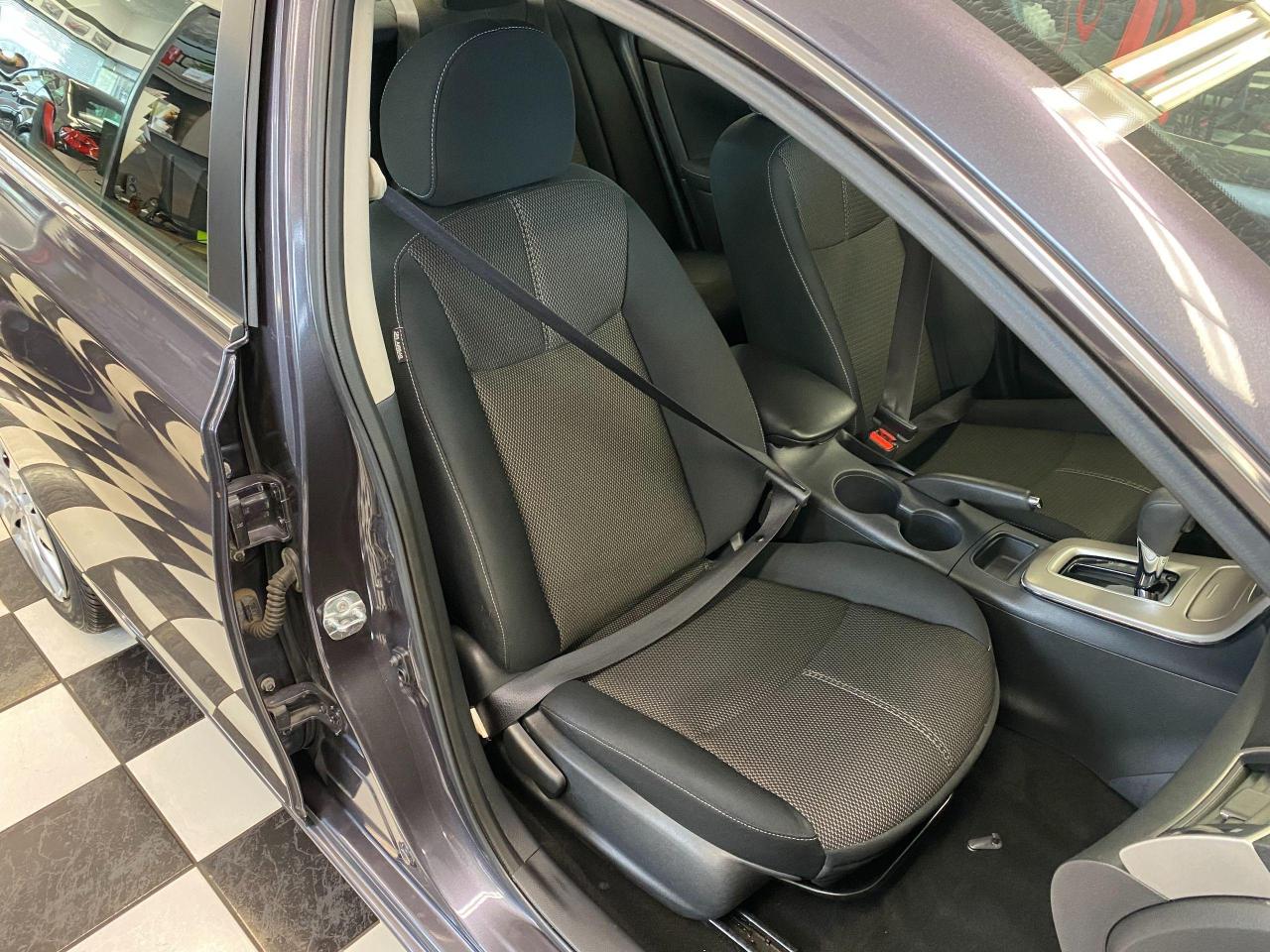 2015 Nissan Sentra S+Cruise Control+A/C+2 Keys+Bluetooth Photo80