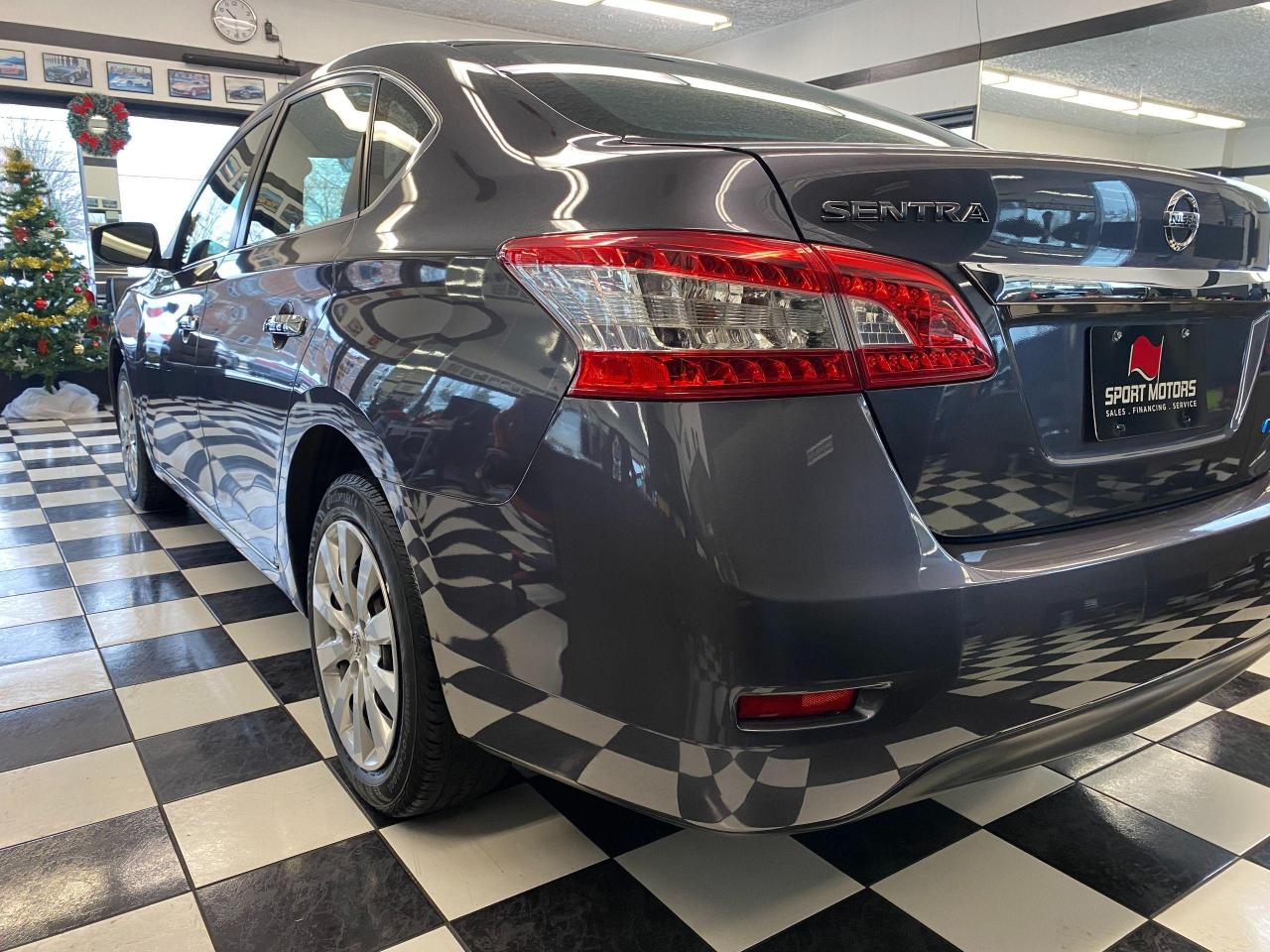 2015 Nissan Sentra S+Cruise Control+A/C+2 Keys+Bluetooth Photo96