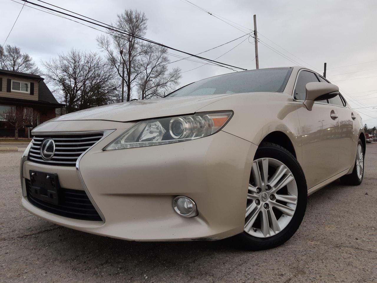 Used 2013 Lexus ES 350 **Very Good Condition/Runs & Drives Like New** for sale in Hamilton, ON