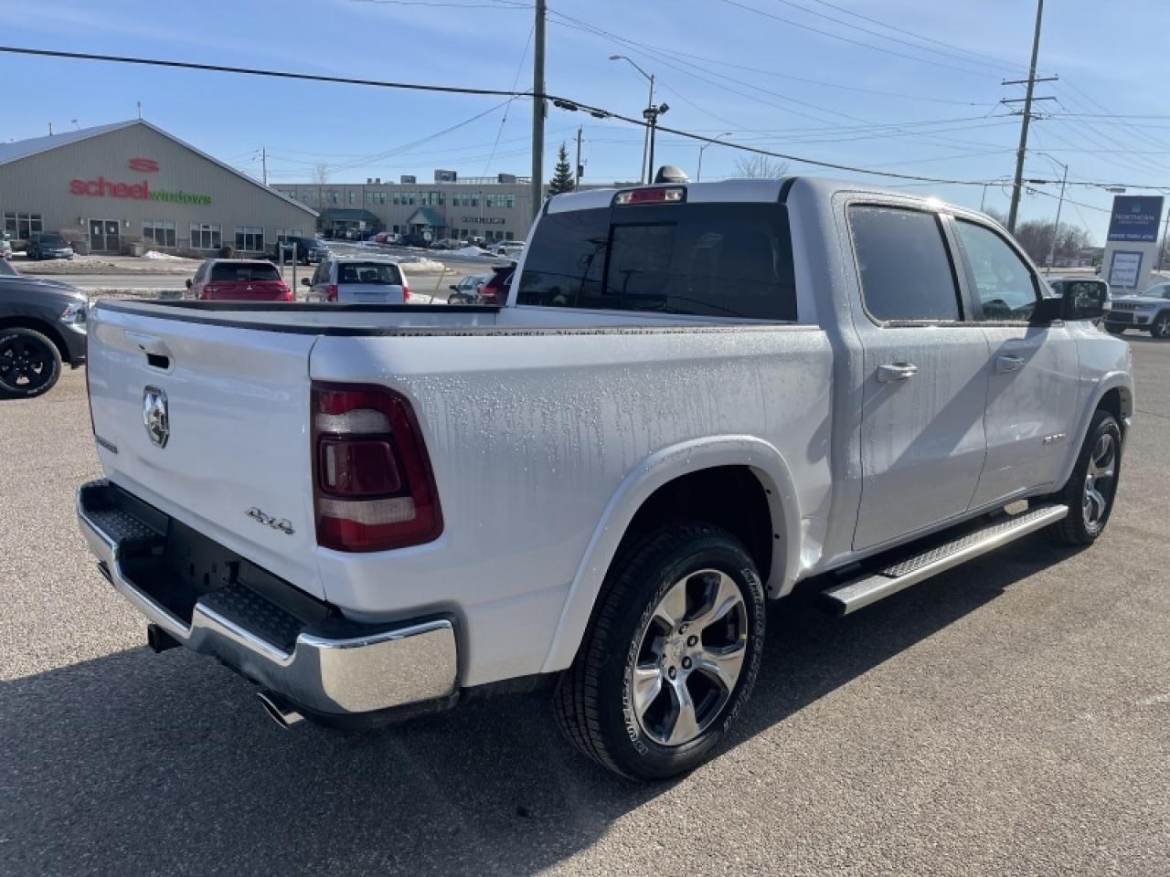 2022 RAM 1500 Laramie Photo3