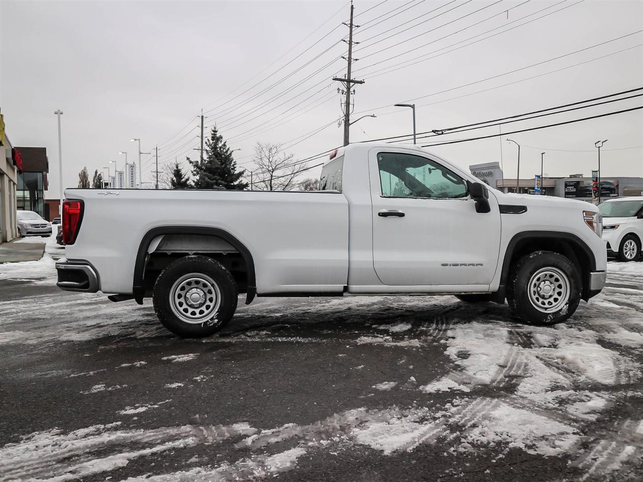 2021 GMC Sierra 1500 Reg Cab 8 FT Long Box 5.3L V8 4x4 Photo3
