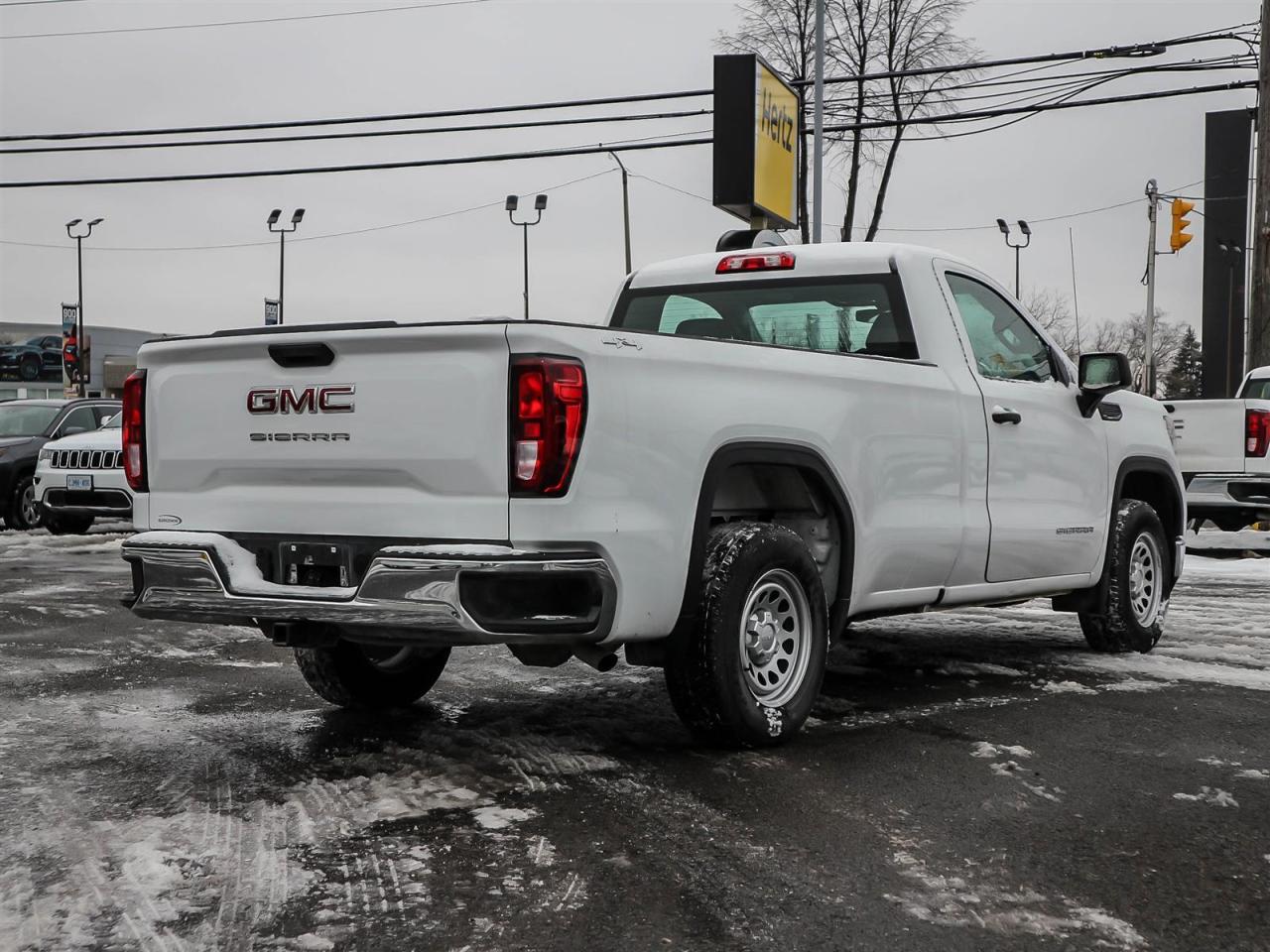 2021 GMC Sierra 1500 Reg Cab 8 FT Long Box 5.3L V8 4x4 Photo4