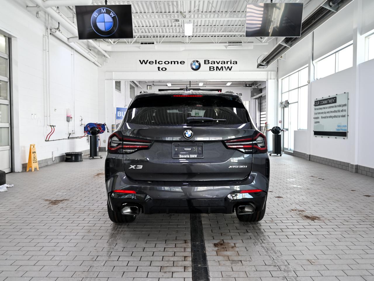 2022 BMW X3 xDrive30i Photo