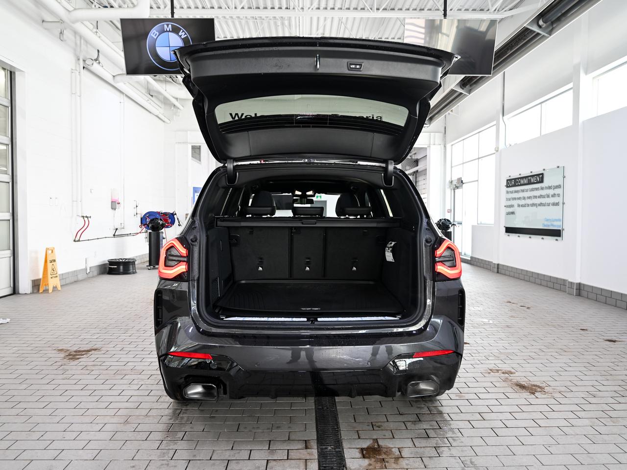 2022 BMW X3 xDrive30i Photo