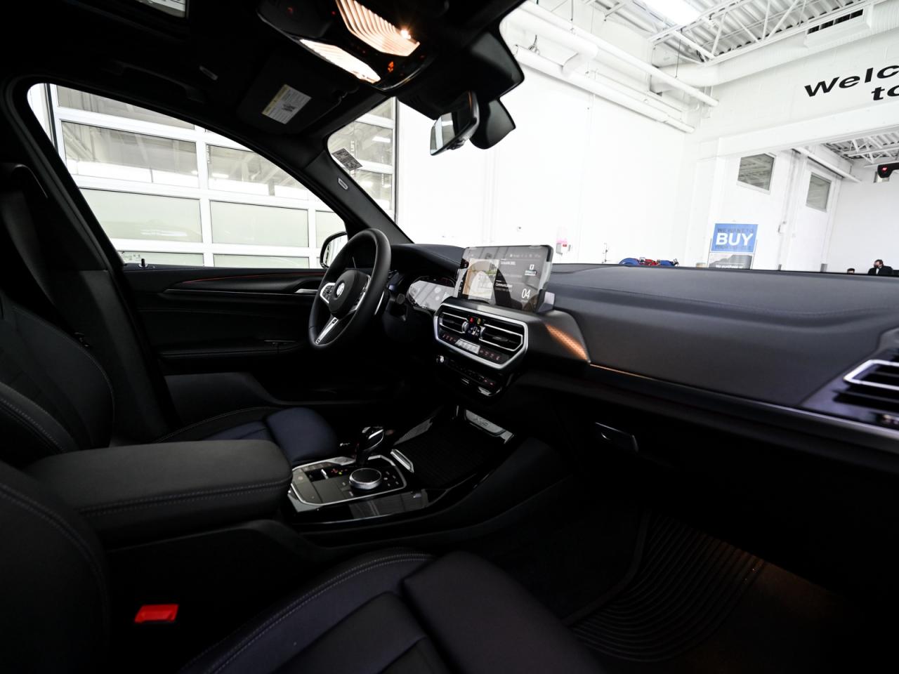 2022 BMW X3 xDrive30i Photo