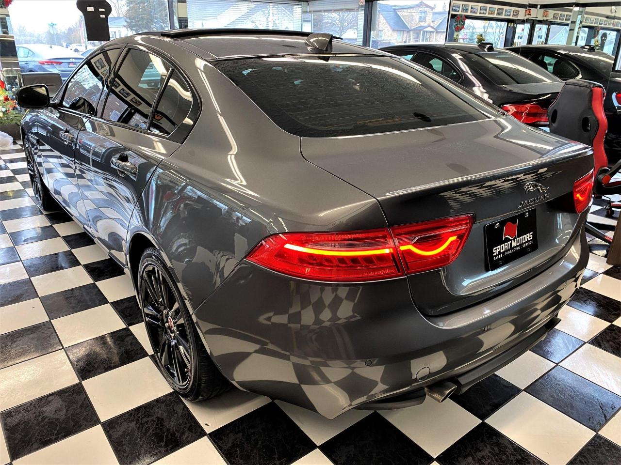 2018 Jaguar XE Prestige AWD+Cooled Seats+Blind Spot+CLEAN CARFAX - Photo #2