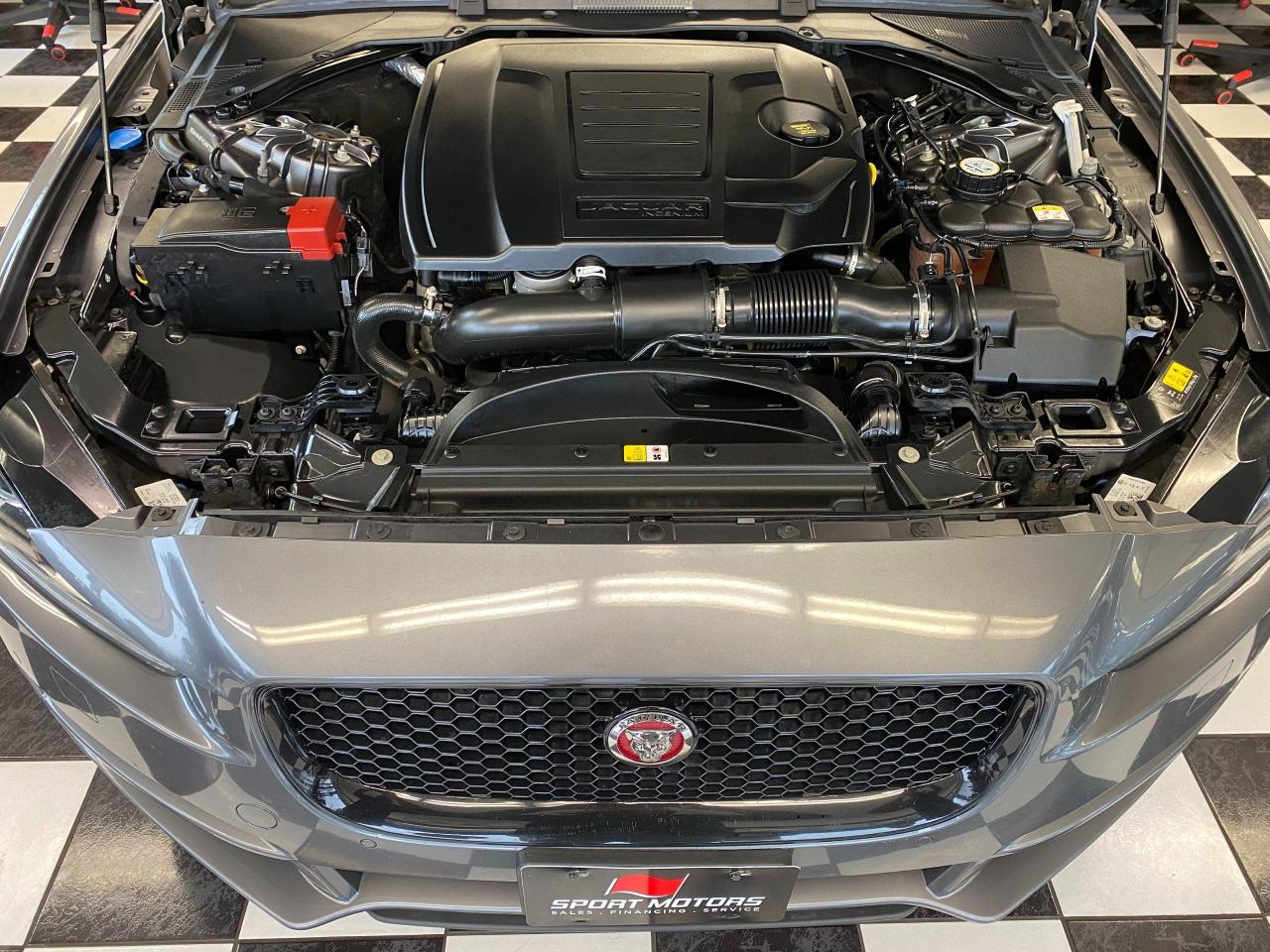 2018 Jaguar XE Prestige AWD+Cooled Seats+Blind Spot+CLEAN CARFAX - Photo #7
