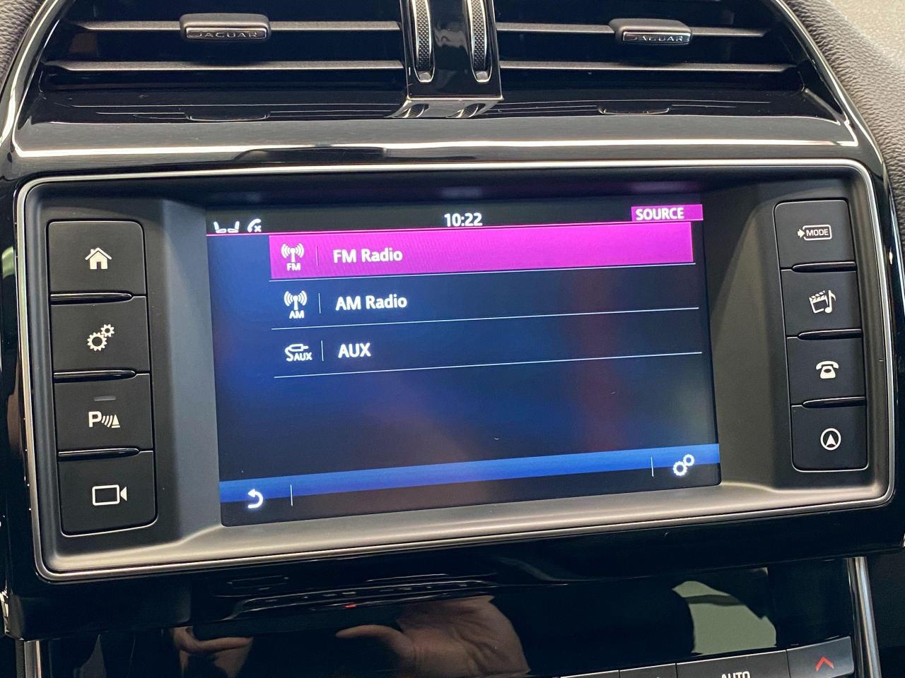 2018 Jaguar XE Prestige AWD+Cooled Seats+Blind Spot+CLEAN CARFAX - Photo #34
