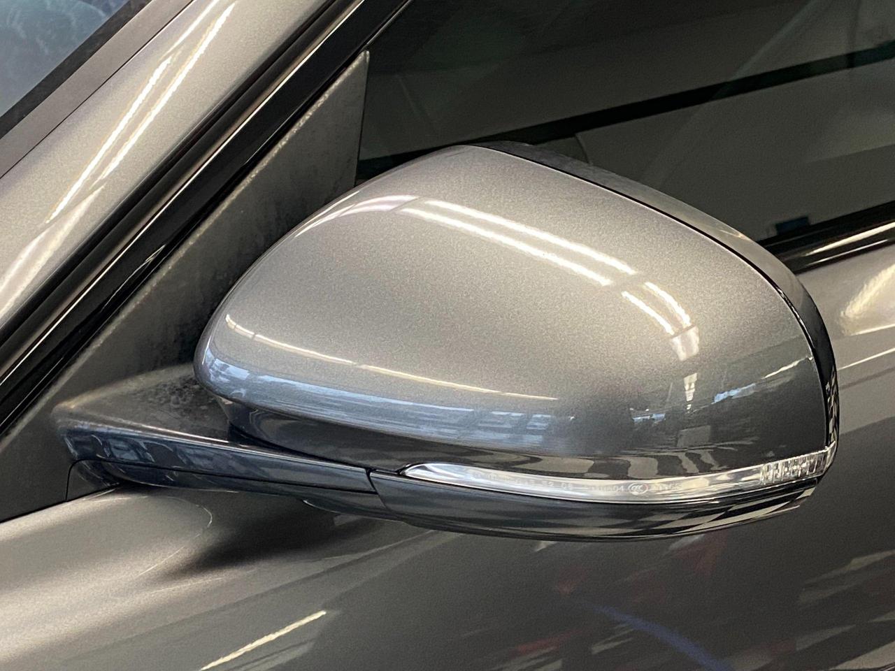 2018 Jaguar XE Prestige AWD+Cooled Seats+Blind Spot+CLEAN CARFAX - Photo #68
