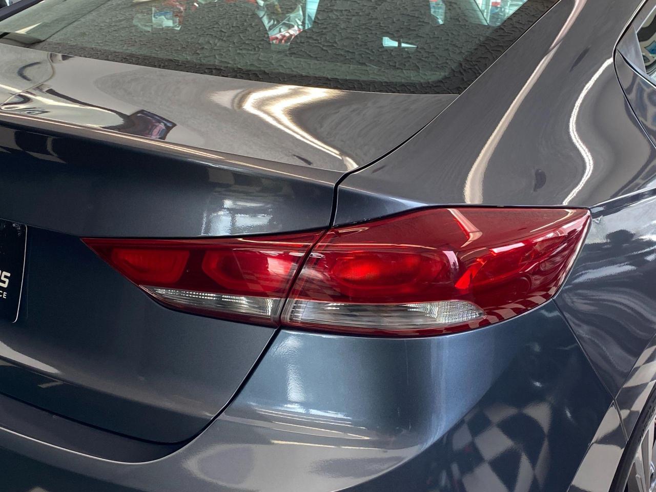 2017 Hyundai Elantra GL+ApplePlay+Camera+Blind Spot+CLEAN CARFAX Photo137