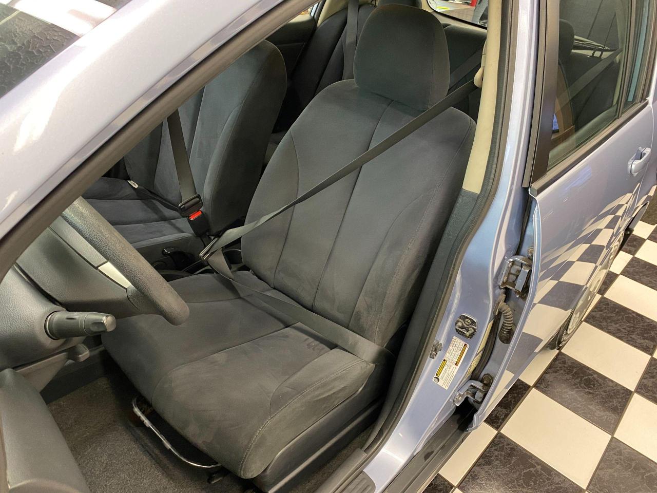 2009 Nissan Versa 1.8 S+Power Options+A/C+CLEAN CARFAX - Photo #18