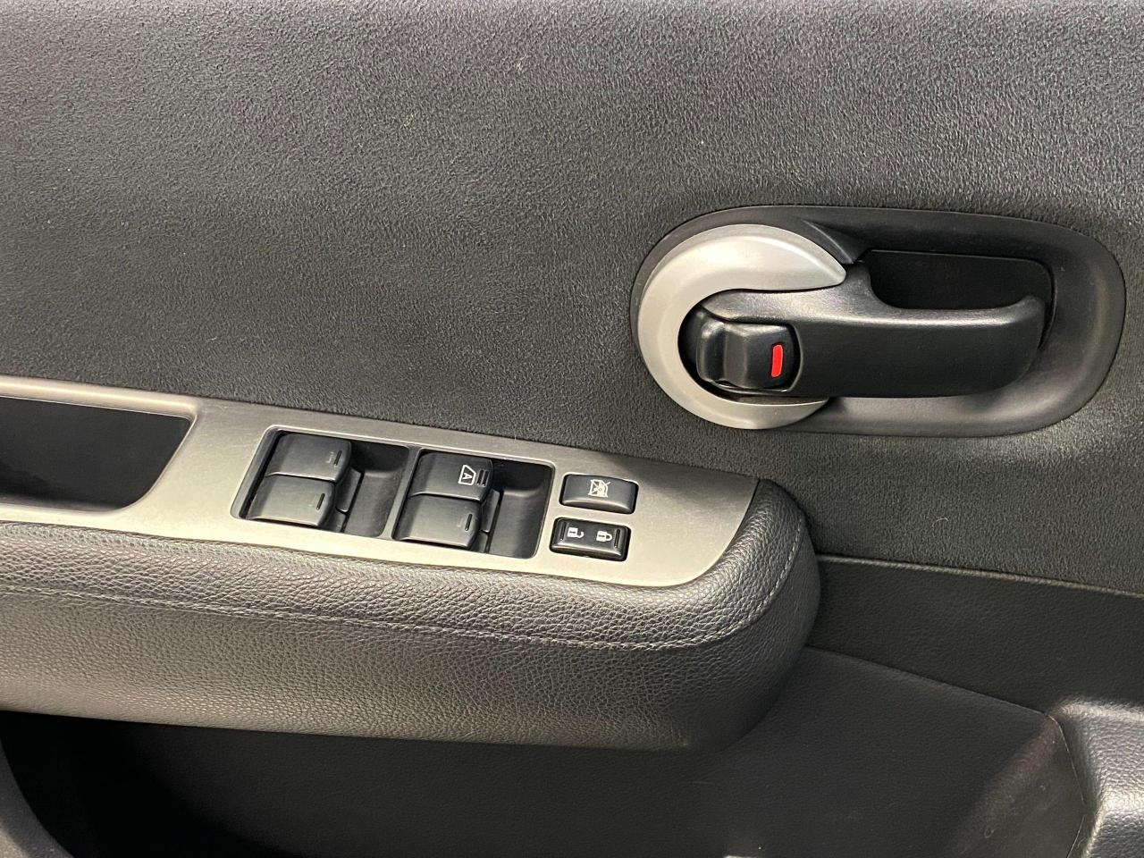 2009 Nissan Versa 1.8 S+Power Options+A/C+CLEAN CARFAX - Photo #29