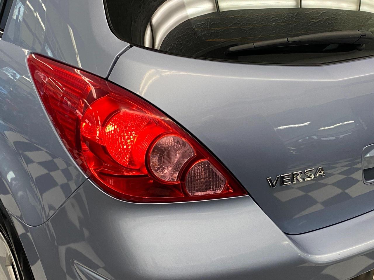2009 Nissan Versa 1.8 S+Power Options+A/C+CLEAN CARFAX - Photo #47