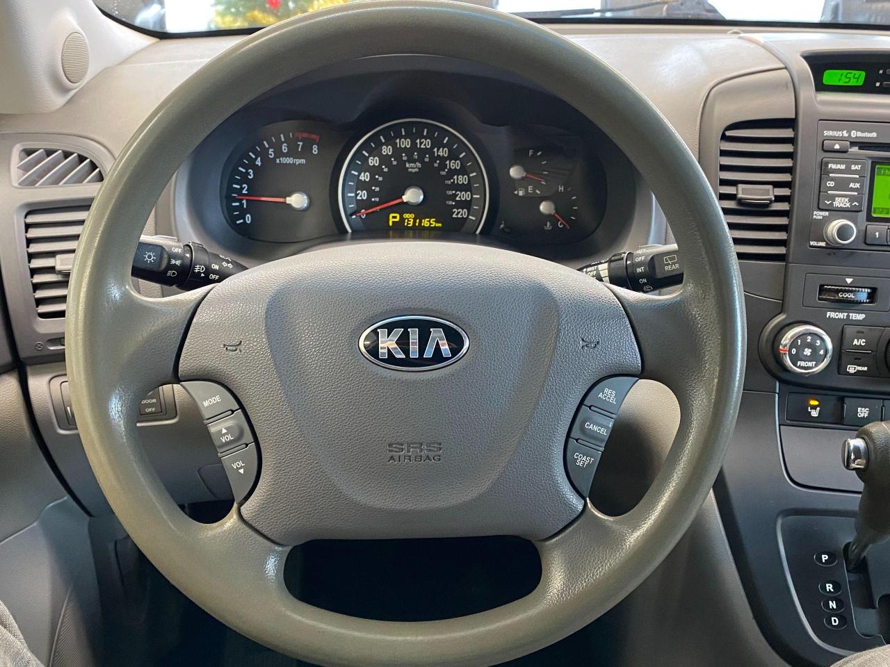 2014 Kia Sedona LX+Camera+Heated Seats+Cruise+CLEAN CARFAX - Photo #9