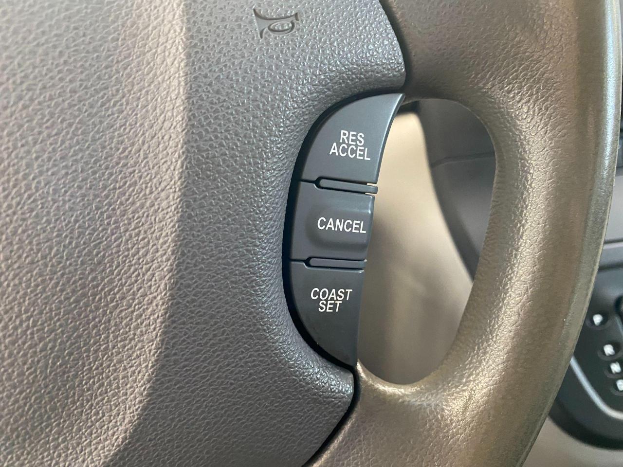 2014 Kia Sedona LX+Camera+Heated Seats+Cruise+CLEAN CARFAX - Photo #27