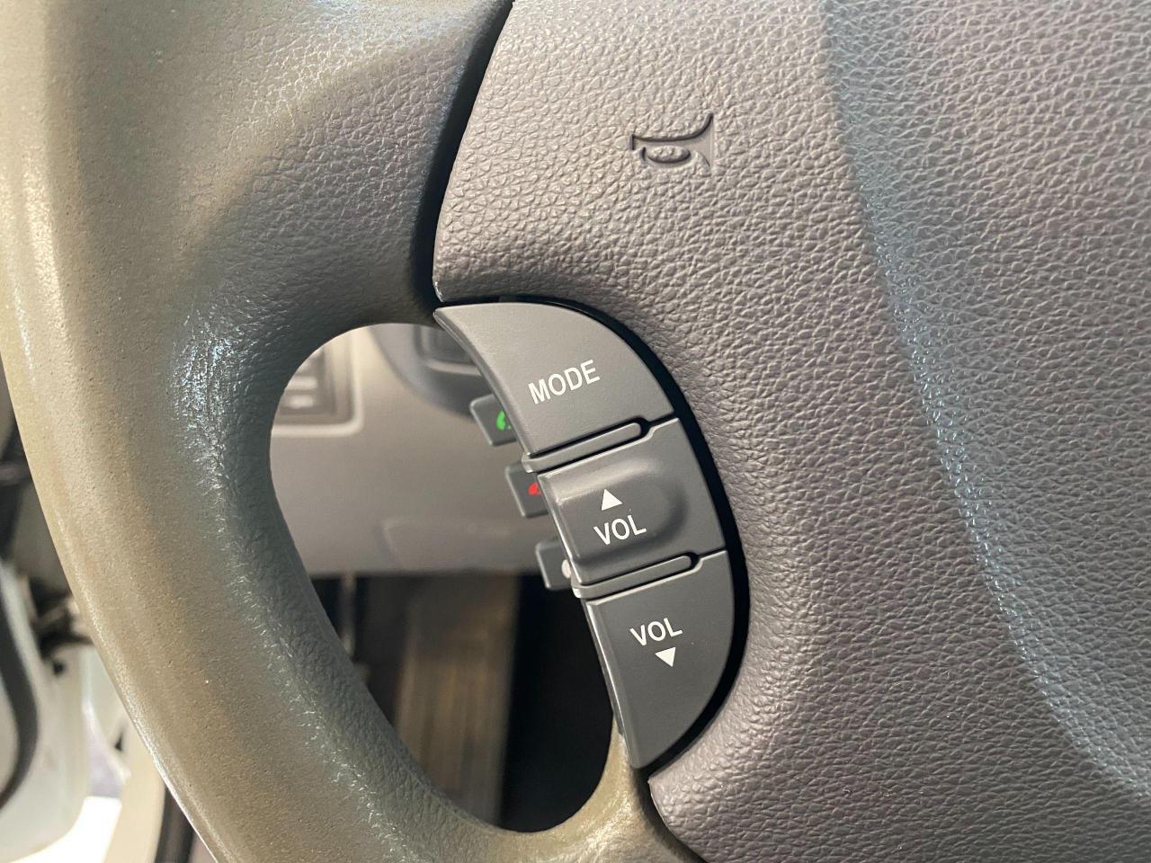 2014 Kia Sedona LX+Camera+Heated Seats+Cruise+CLEAN CARFAX - Photo #28