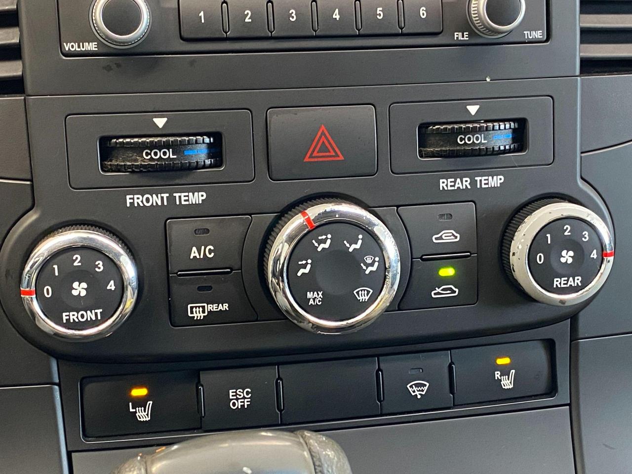 2014 Kia Sedona LX+Camera+Heated Seats+Cruise+CLEAN CARFAX - Photo #34