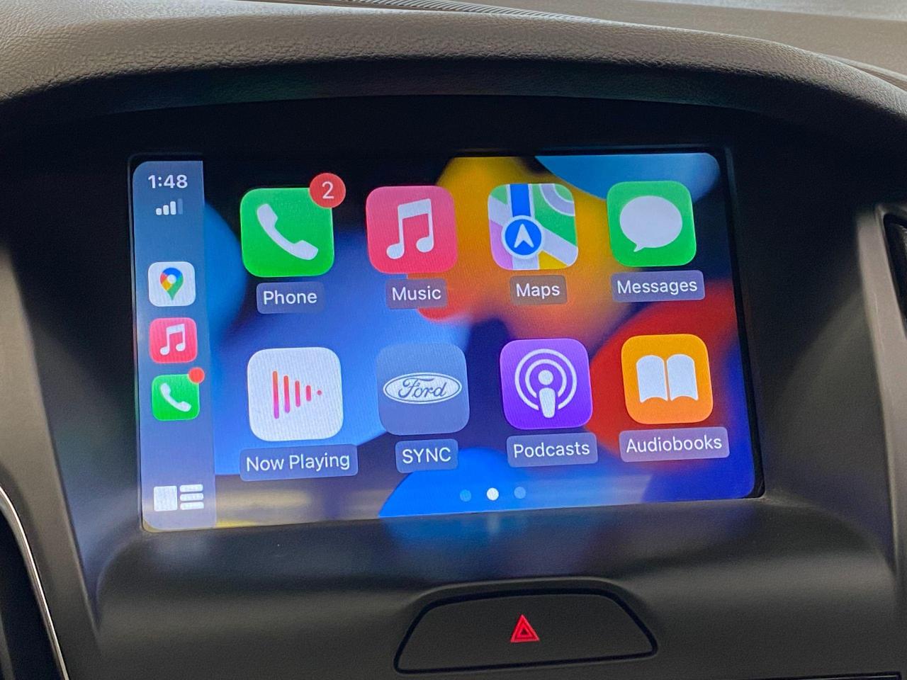 2017 Ford Focus SEL+ApplePlay+Camera+Sensors+Roof+CLEAN CARFAX - Photo #29