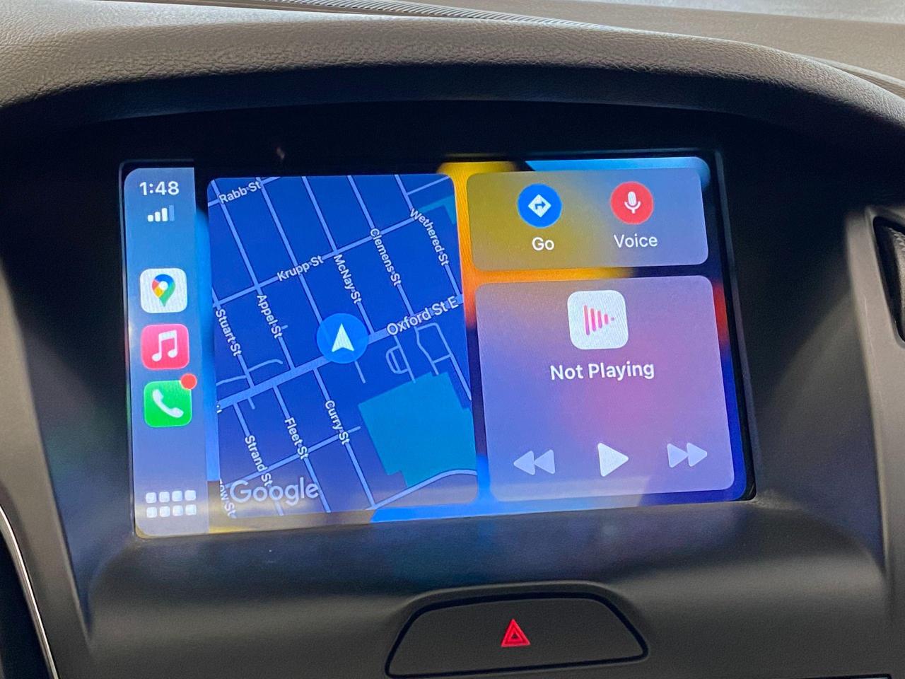 2017 Ford Focus SEL+ApplePlay+Camera+Sensors+Roof+CLEAN CARFAX Photo100