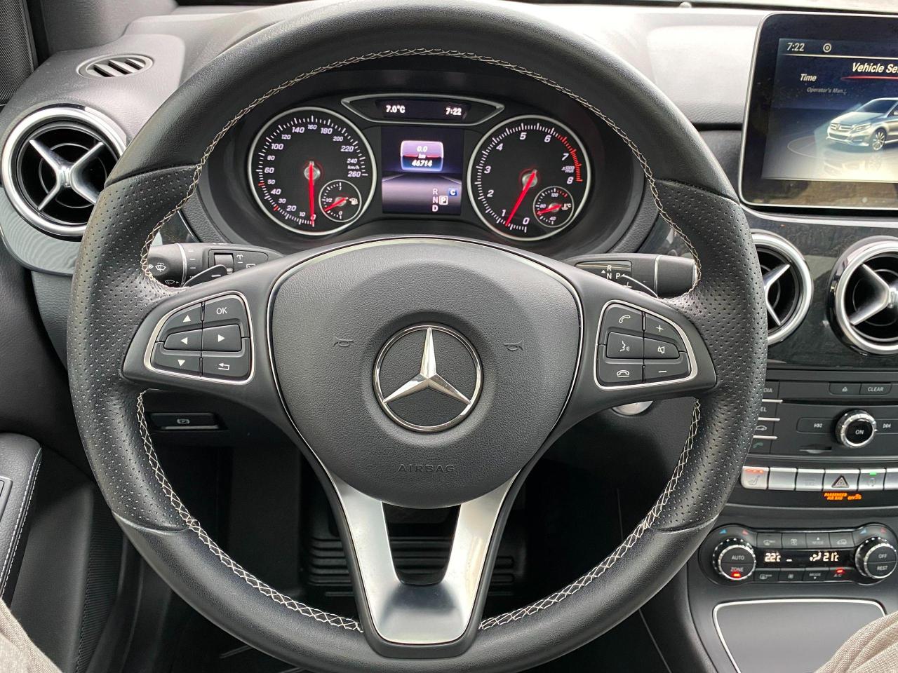 2017 Mercedes-Benz B-Class B 250 4MATIC+GPS+Xenons+Camera+Roof+CLEAN CARFAX - Photo #9