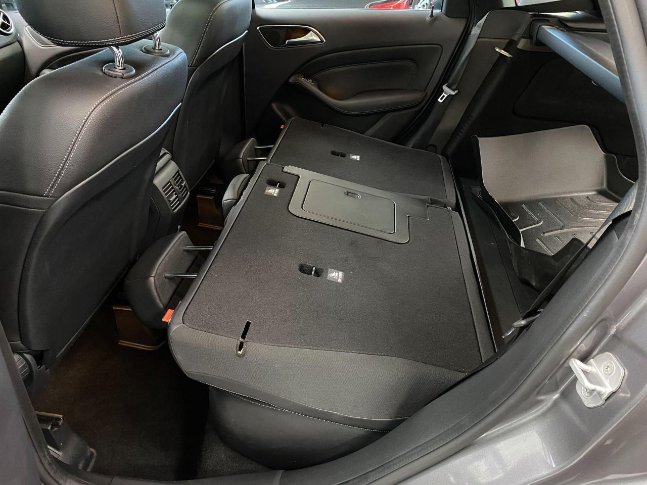 2017 Mercedes-Benz B-Class B 250 4MATIC+GPS+Xenons+Camera+Roof+CLEAN CARFAX - Photo #25