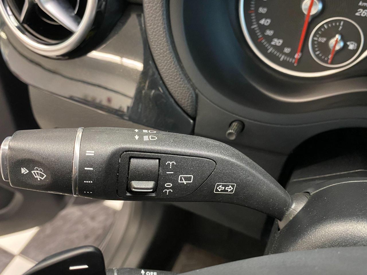 2017 Mercedes-Benz B-Class B 250 4MATIC+GPS+Xenons+Camera+Roof+CLEAN CARFAX - Photo #52