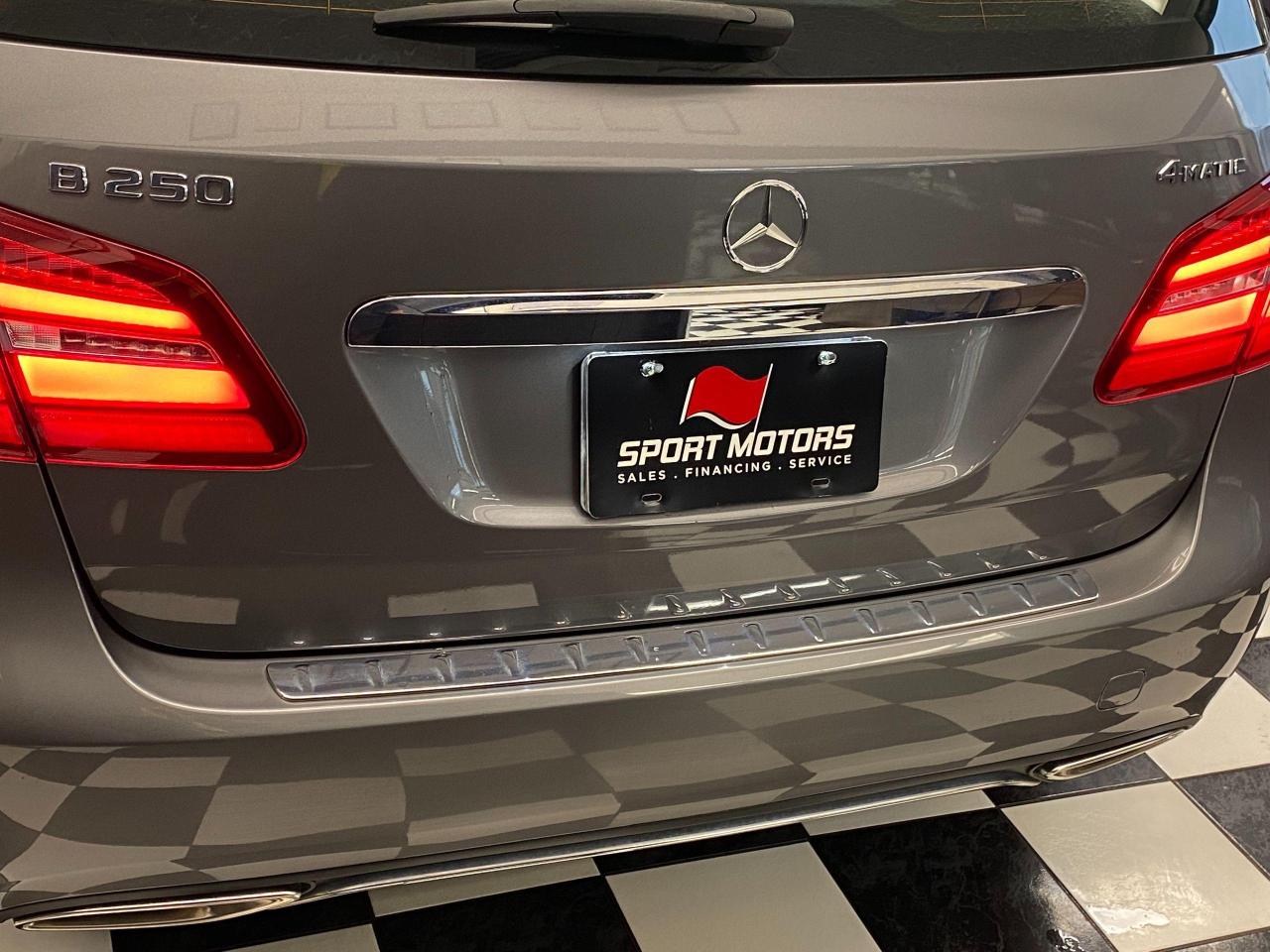2017 Mercedes-Benz B-Class B 250 4MATIC+GPS+Xenons+Camera+Roof+CLEAN CARFAX Photo136