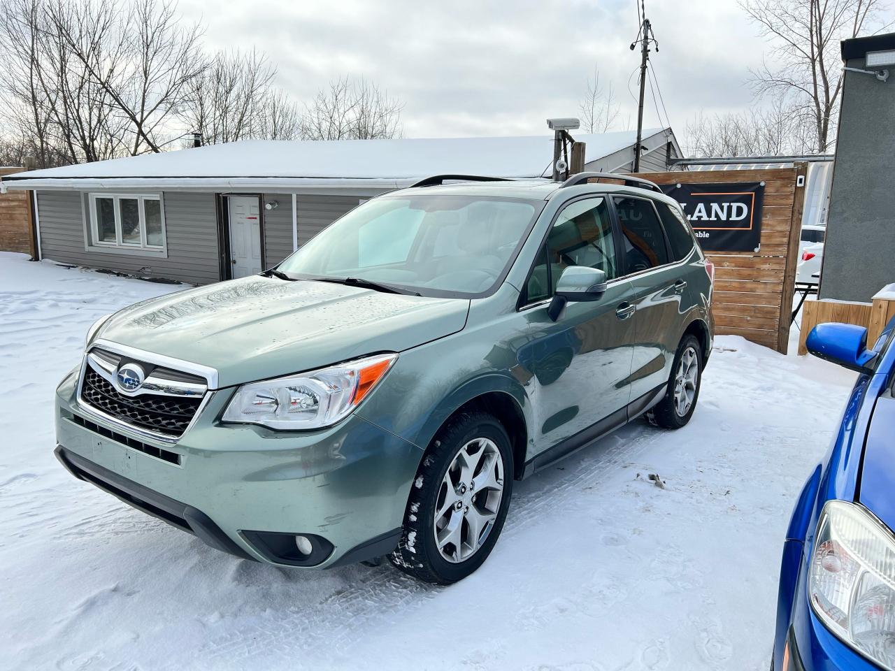 2015 Subaru Forester i Touring - Photo #3