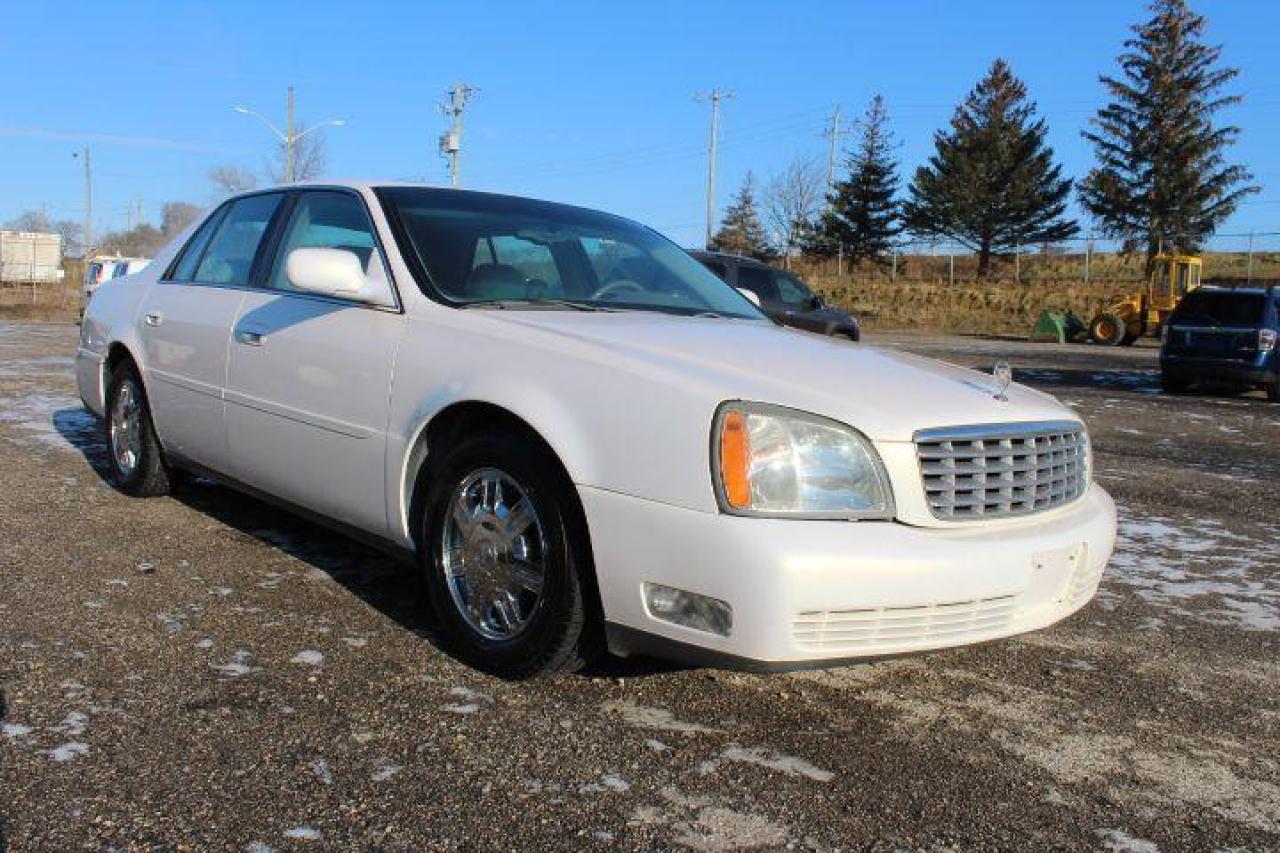2005 Cadillac DeVille  Photo