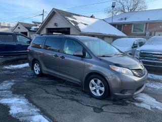 Used 2014 Toyota Sienna for sale in Caledonia, ON