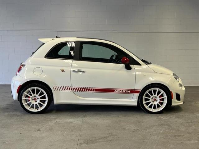 2013 Fiat 500 WE APPROVE ALL CREDIT.