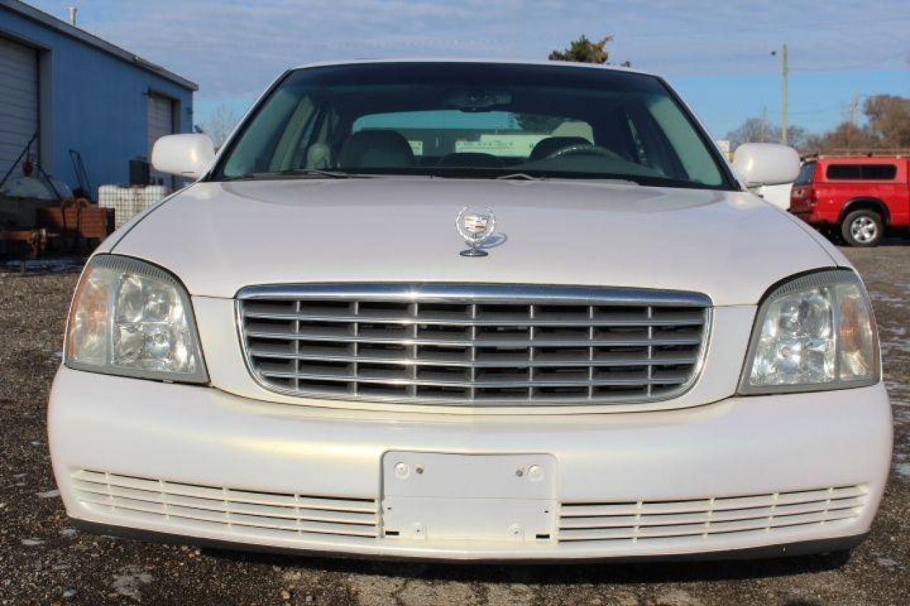 2005 Cadillac DeVille  Photo