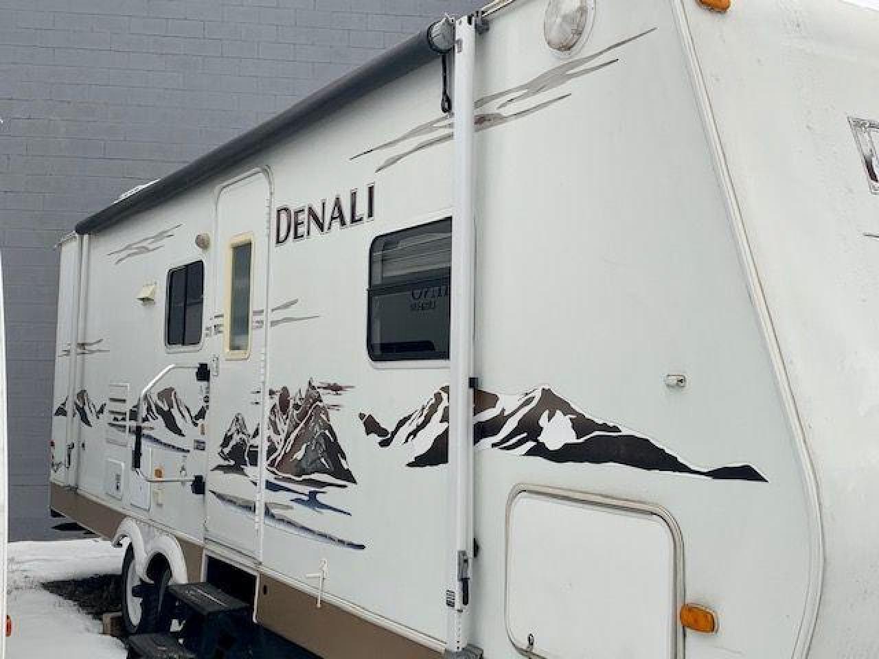 2008 Denali 26FB Couple's unit