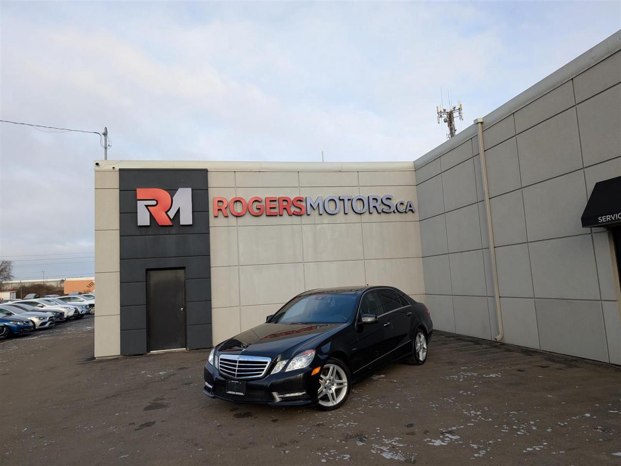 Used 2012 Mercedes-Benz E350 4MATIC - NAVI - PANO ROOF - REVERSE CAM for sale in Oakville, ON