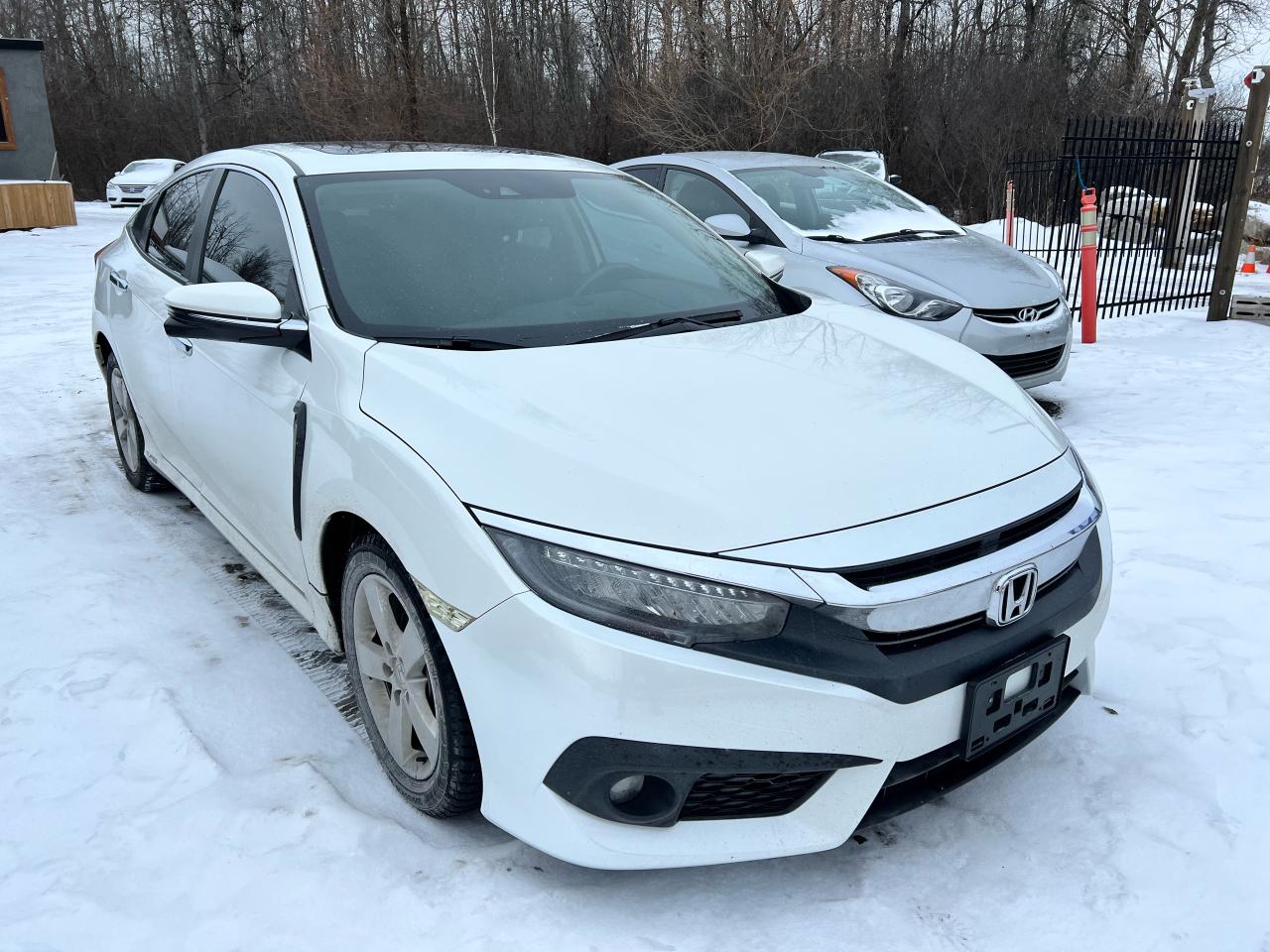 2016 Honda Civic Touring - Photo #1